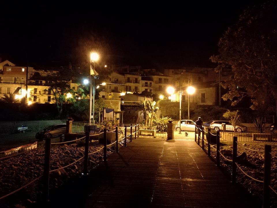 Casa Verde Mare กาสเตล ดิ ตูซา ภายนอก รูปภาพ